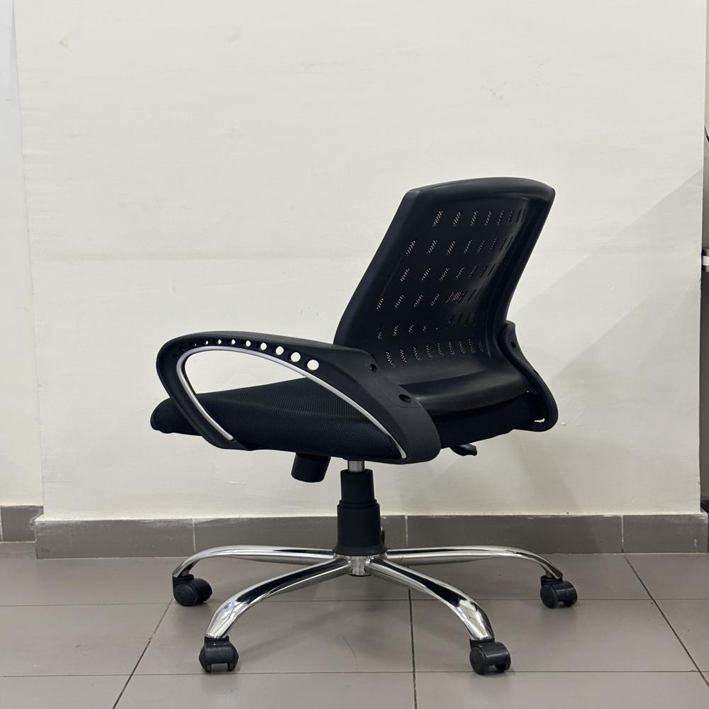Sensual Mid Back Ergonomic Breathable Mesh Back Desk Office Chair (Black)