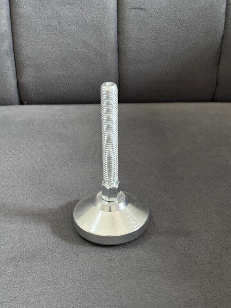 METAL LEVELING PAD