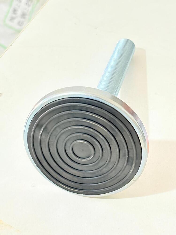 METAL LEVELING PAD