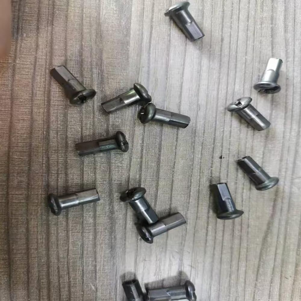 High Speed Bicycle Spoke Nipple Nut Tapping Machine 10G 12G 13G 14G