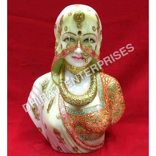 Marble Shy Lady 1ft