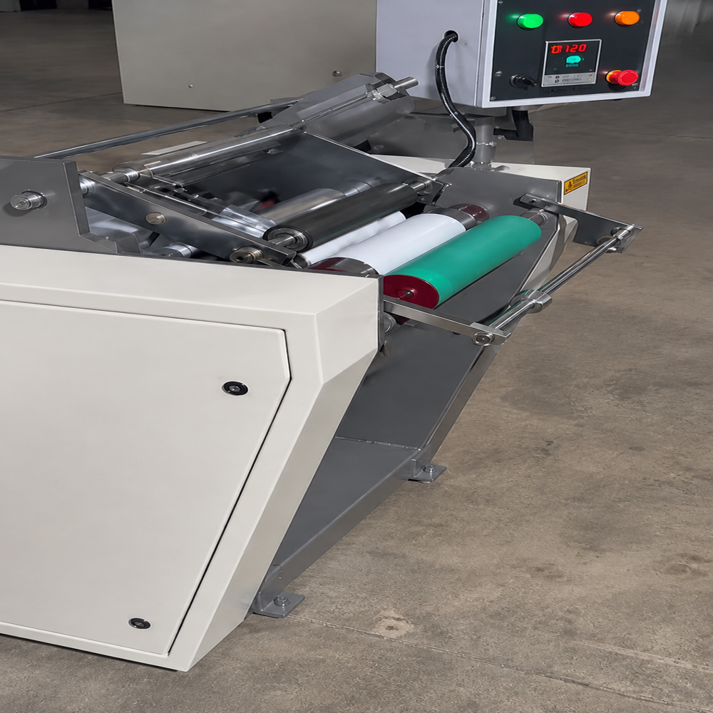 Automatic Aluminum Foil& Single Printing Butter Paper Rewinding Machine