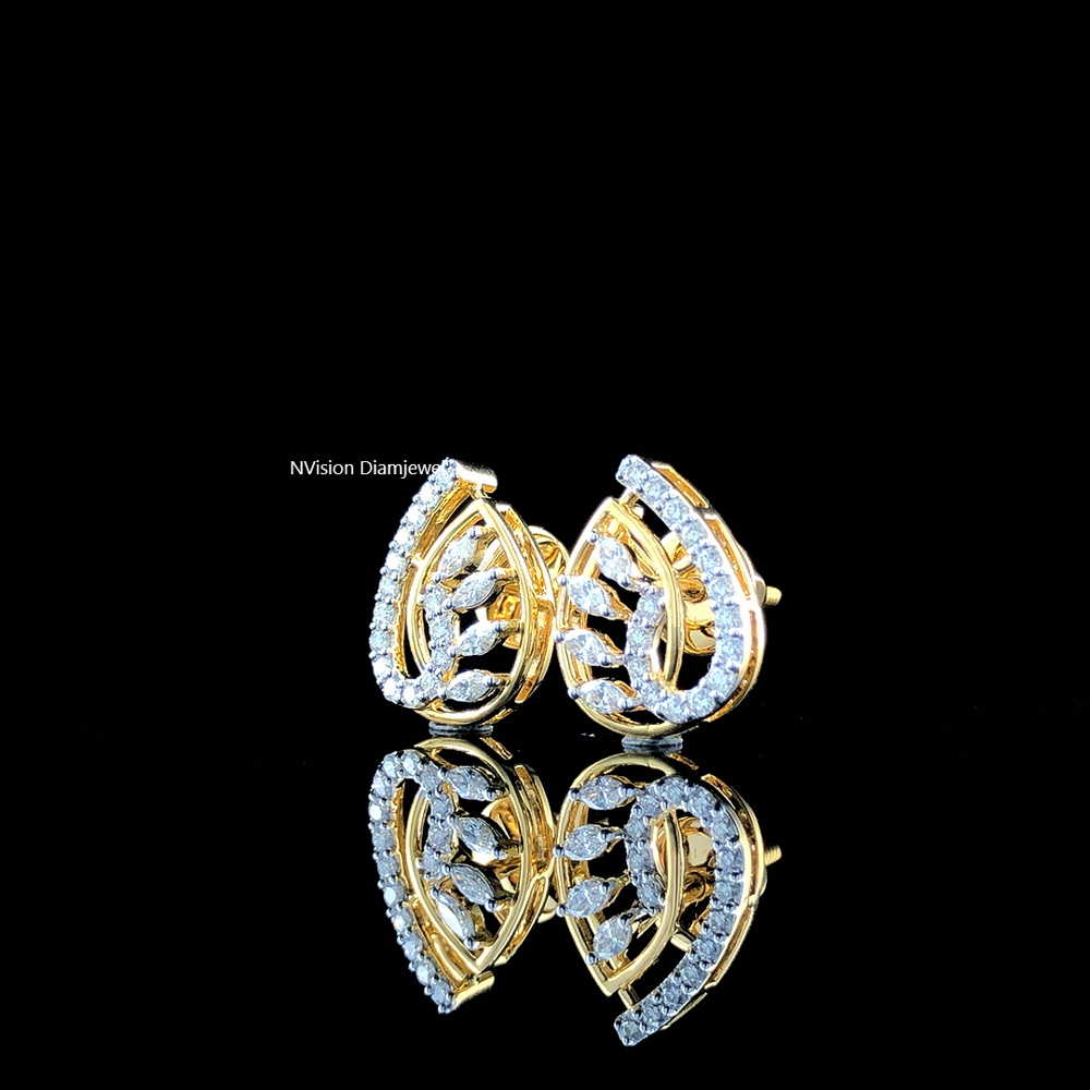 18KT Peacock Theme Natural Diamond Earrings