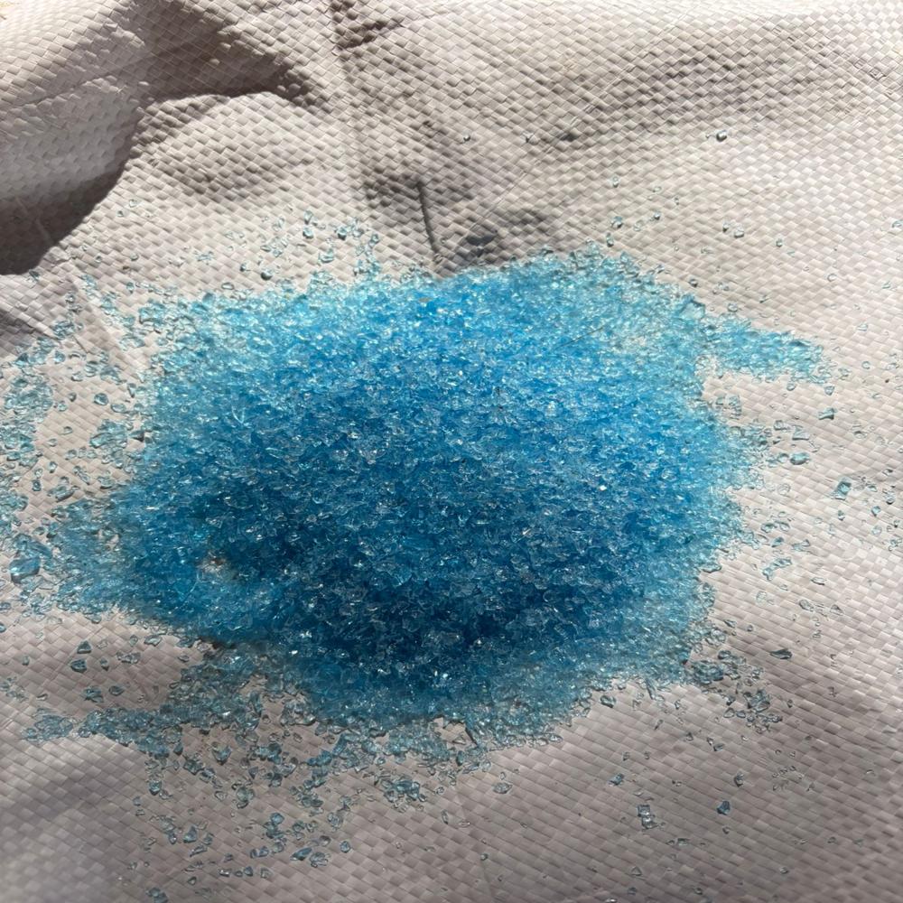 Cobalt Blue Crushed Glass Chips Eco-Friendly Recycled Decorative Glass for Landscaping and Terrazzo