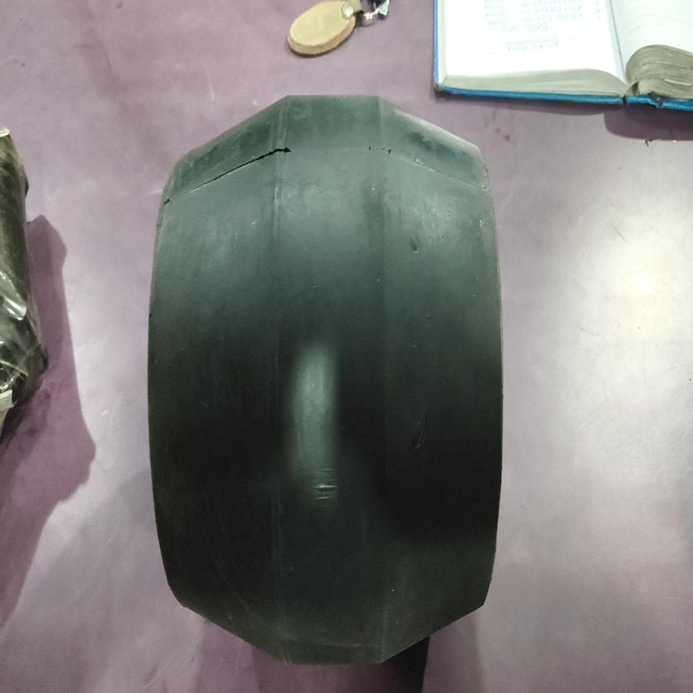 Craser rubber bush