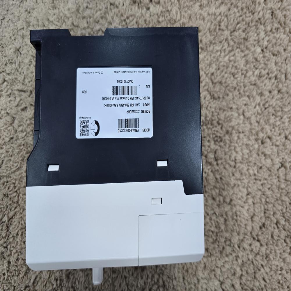 VSRE48-003 - Crompton VFD -   0.75 kW / 1HP 3-Phase 380V Solar