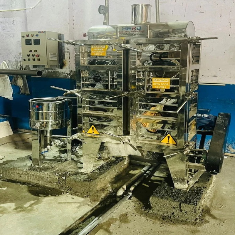 Hank Dyeing Machine - 2500x4600x3920 Mm , 50-140 Kg Weight, 3 Phase Power, 220/110/380 Voltage