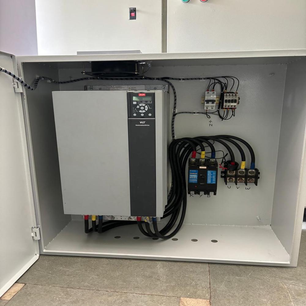 DENFOSS FC-360 100HP AC DRIVES PANEL BOARD