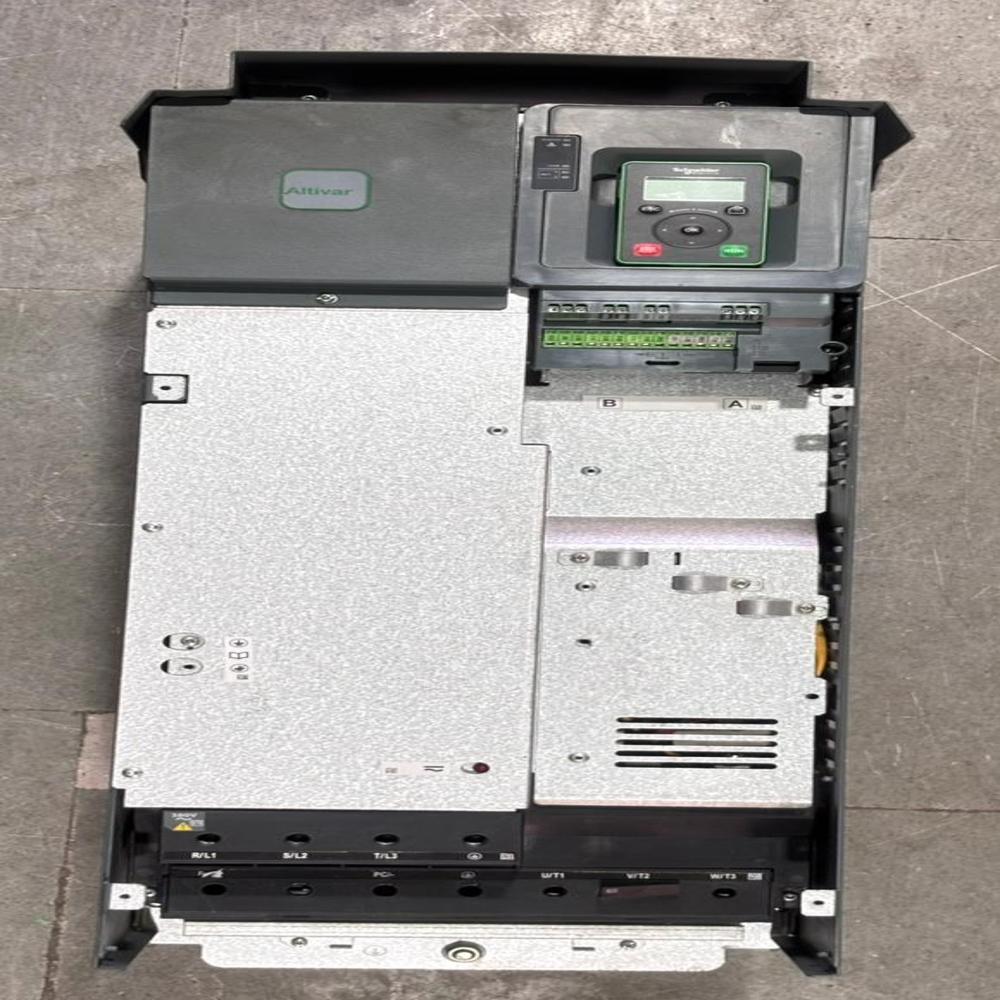 SCHNEIDER ATV610D90N4 90KW/125HP AC DRIVES