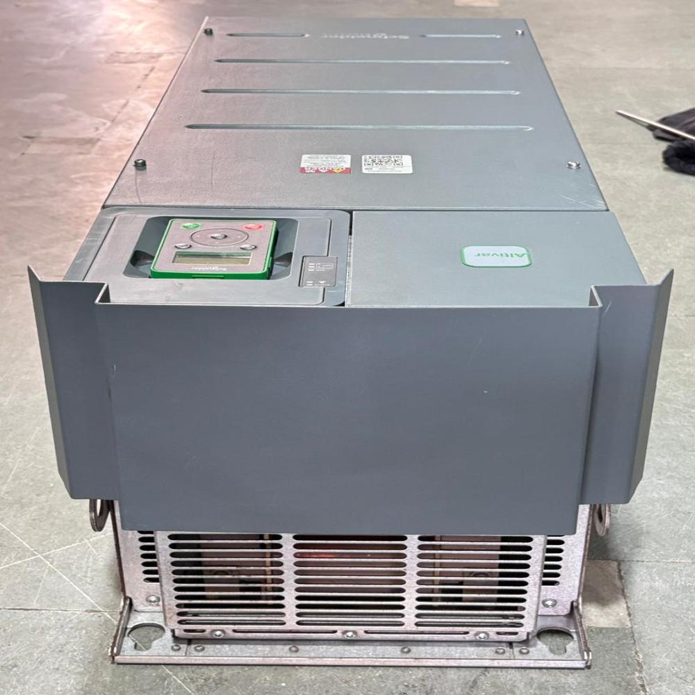 SCHNEIDER ATV610D90N4 90KW/125HP AC DRIVES