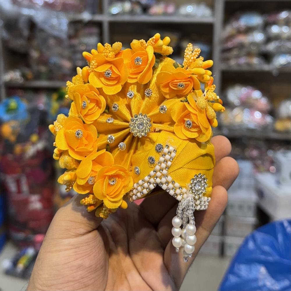 Laddu Gopal Beautiful Flower Pagri