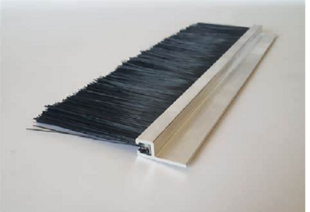 Stip Brush - Bristle Color: Block
