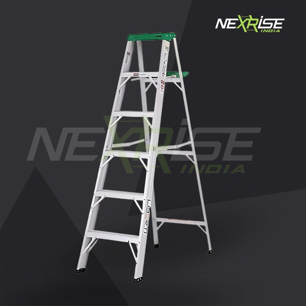 6 feet ALUMINIUM STEP LADDER
