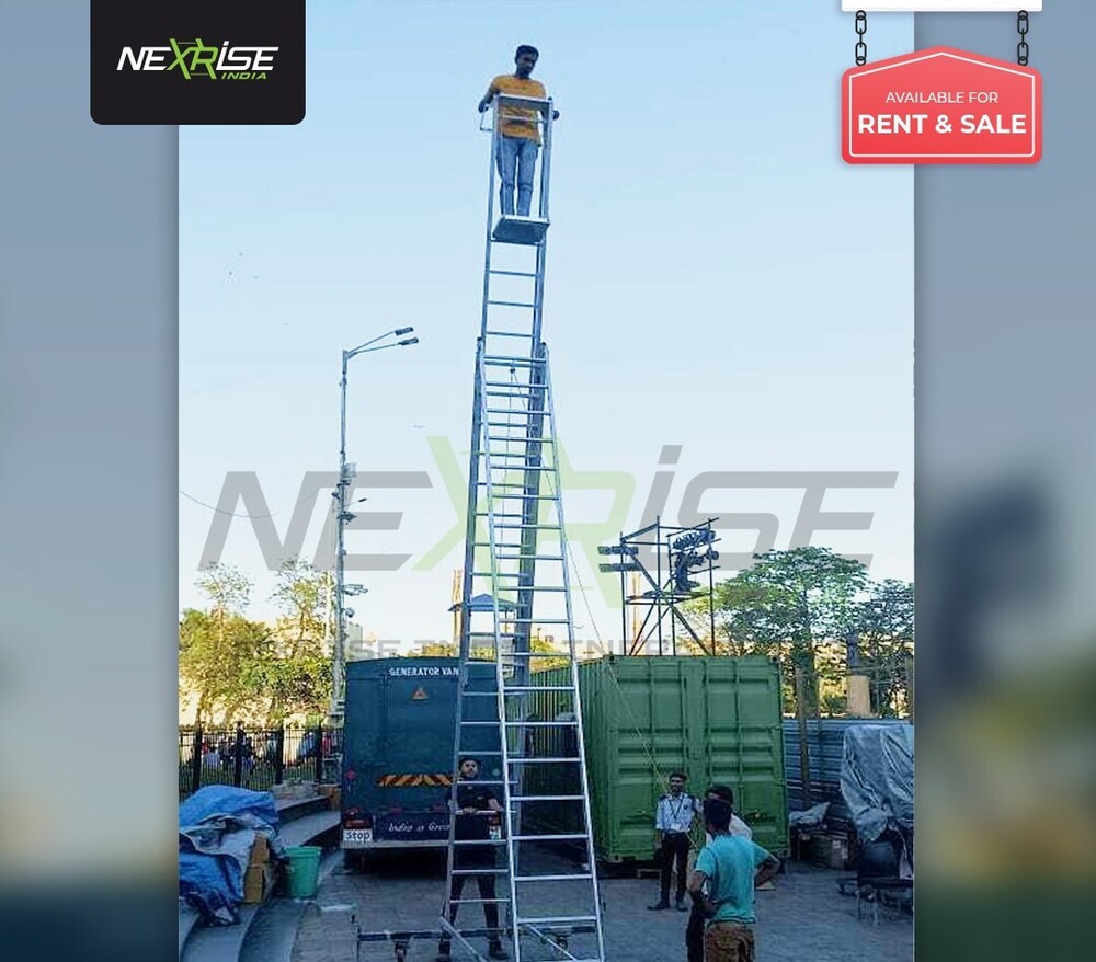 MAINTENANCE LADDER