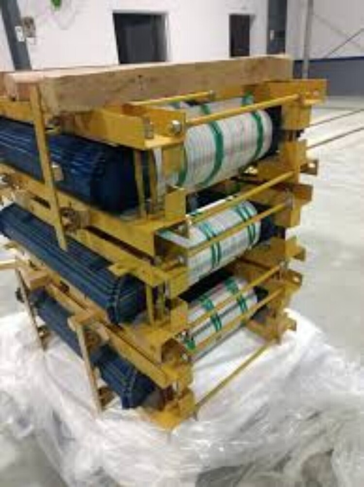 Power Transformer Core Assembly - Metal, 10 To 5000 Kiloliter/day Capacity | 450 Volt High Voltage, 400 Volt Low Voltage, Durable And Reliable For Industrial Use