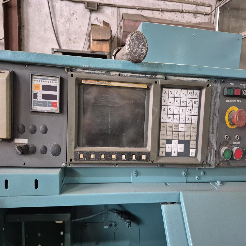 CNC LATHE