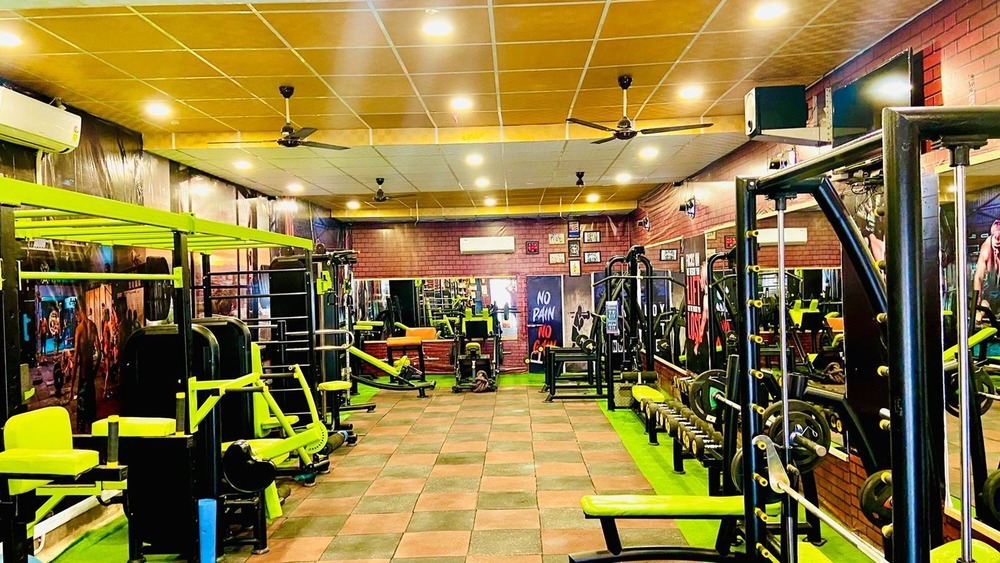 commercial gym machine setup