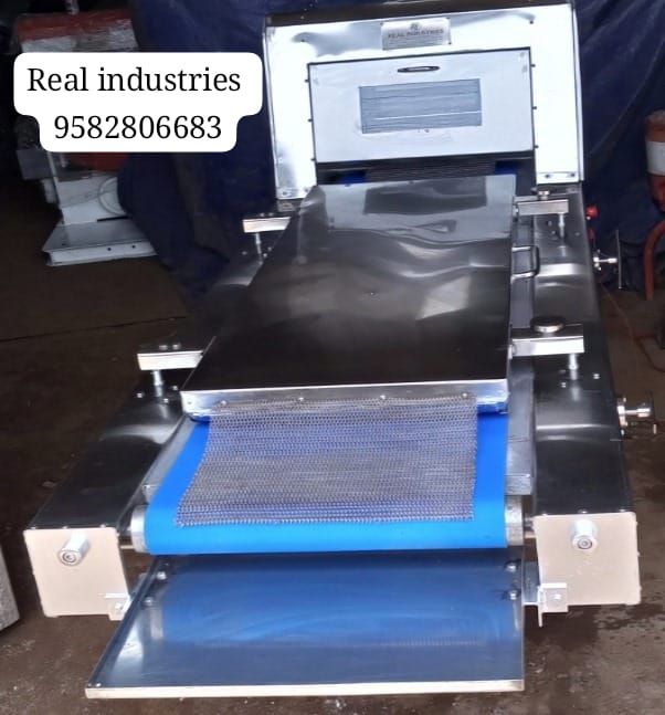 Industrial Dough Moulder Machine - Automatic Grade: Semi Automatic