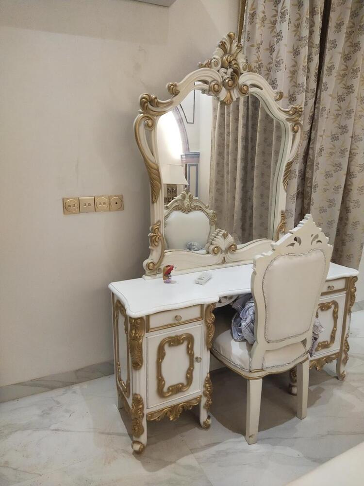 Antique White And Gold Carved Teak Wood Dressing Table