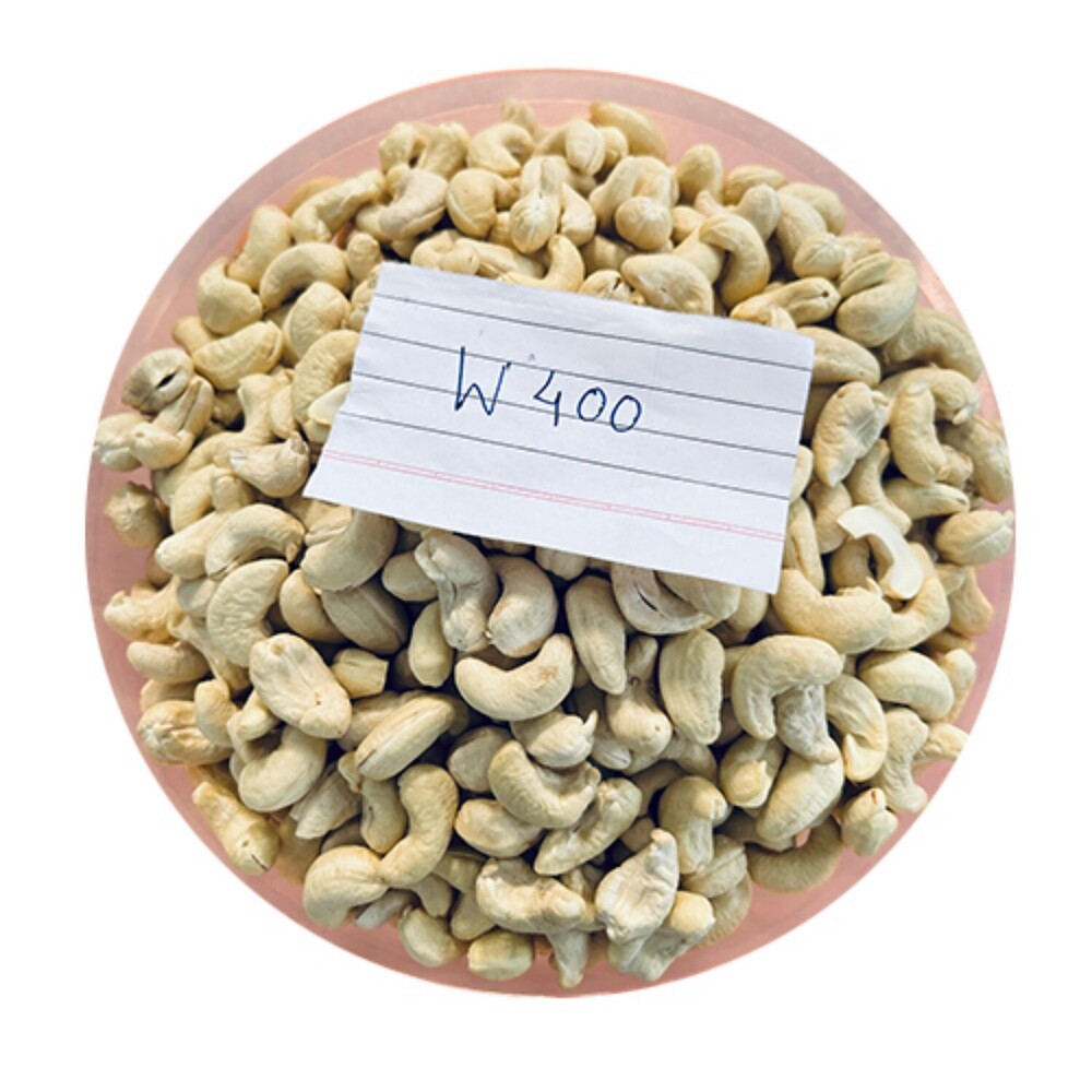 W400 Cashew Nuts - Cultivation Type: Common