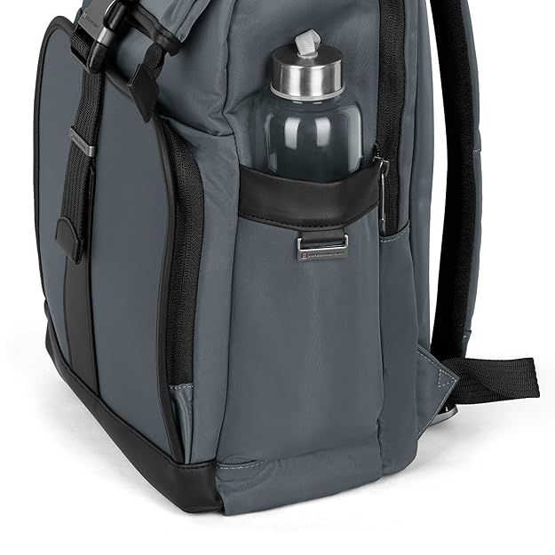 SWISS MILITARY PINNACLE Black Gold Collection FORTIS 19L Laptop compartment fits up to LBP156