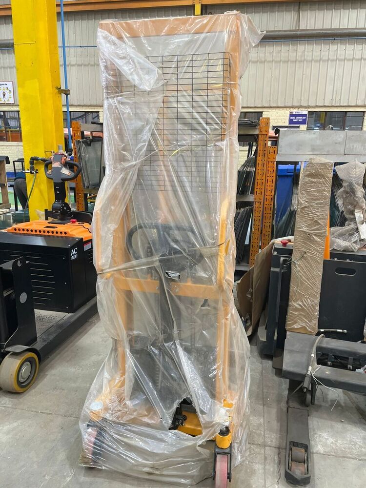 1 Ton Manual Stacker
