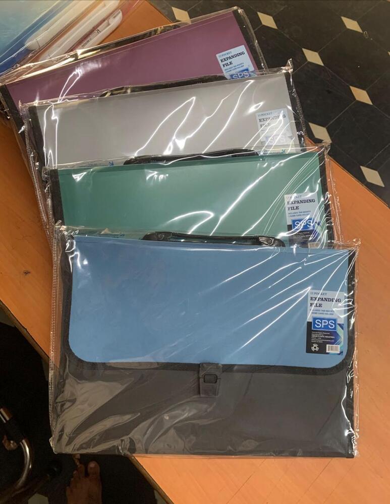 Model No 5555 Expanding Folder Bag