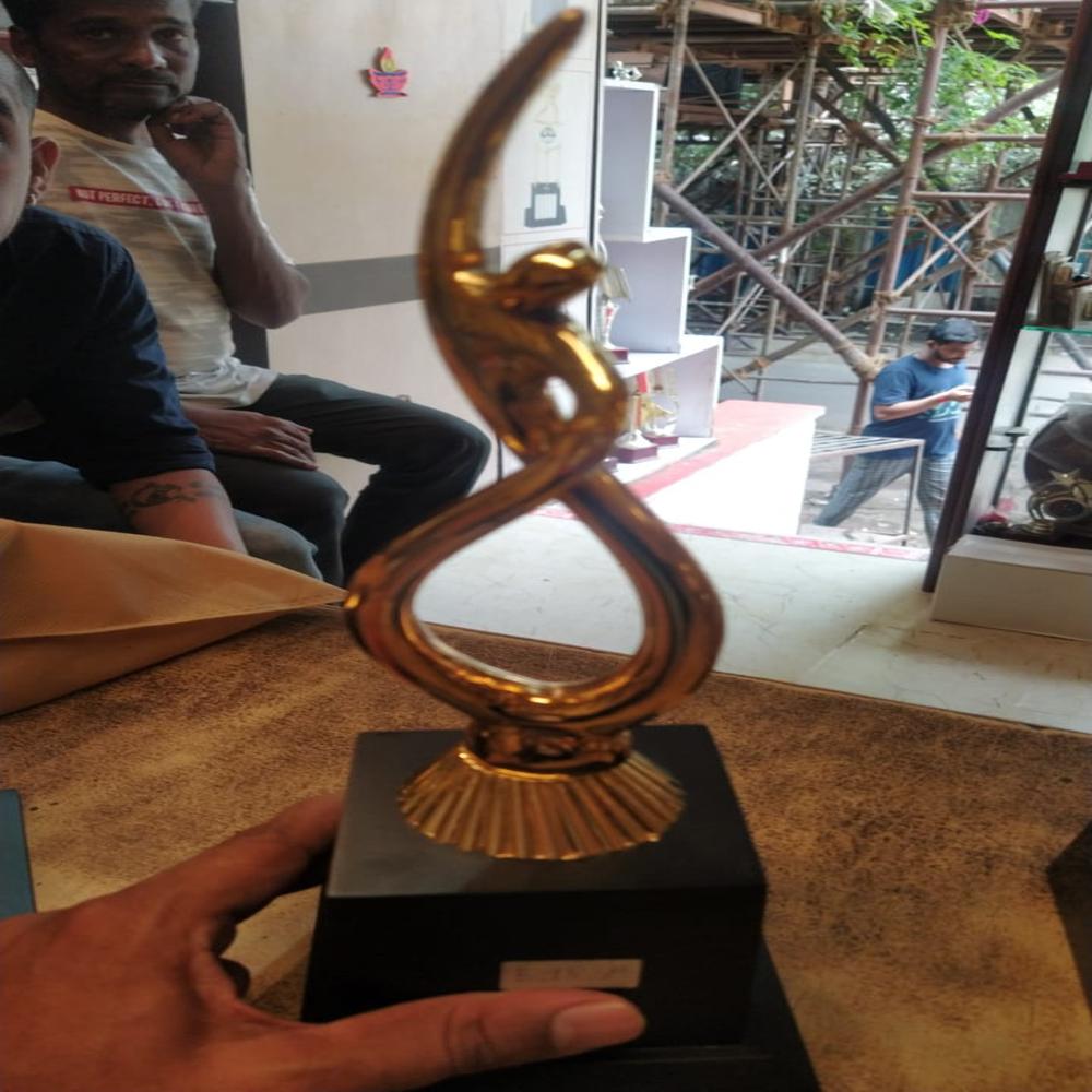 Customized Gold Trophy - Base Material: Mdf Wood