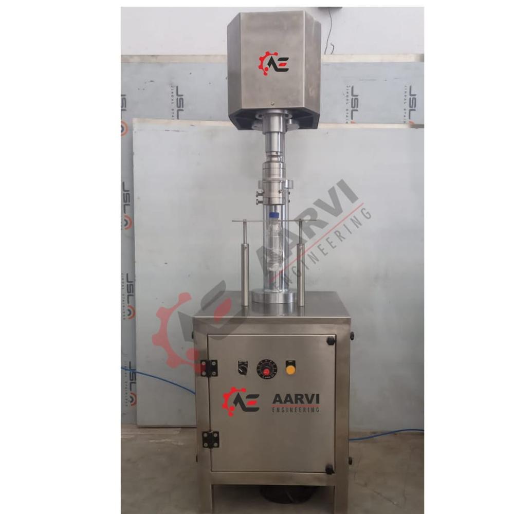 Semi Automatic Coconut Oil Bottle Capping Machine