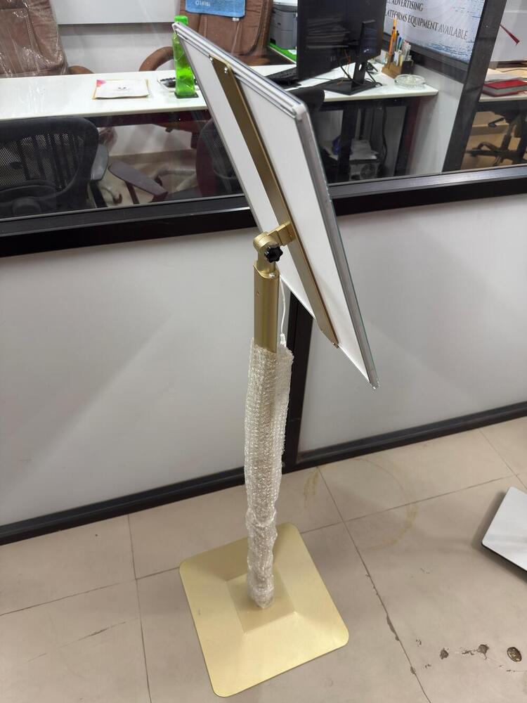 Led Light Display Standee
