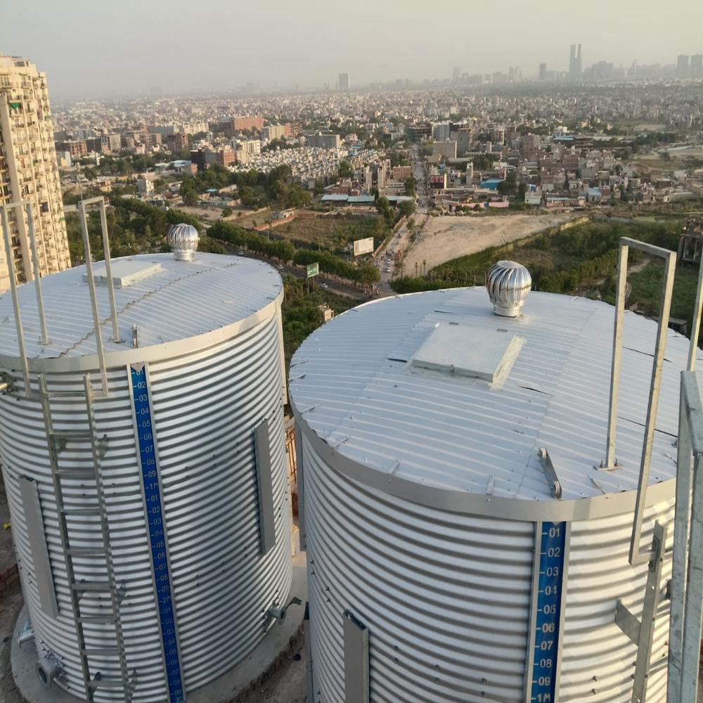 overhead zinc aluminium water tank