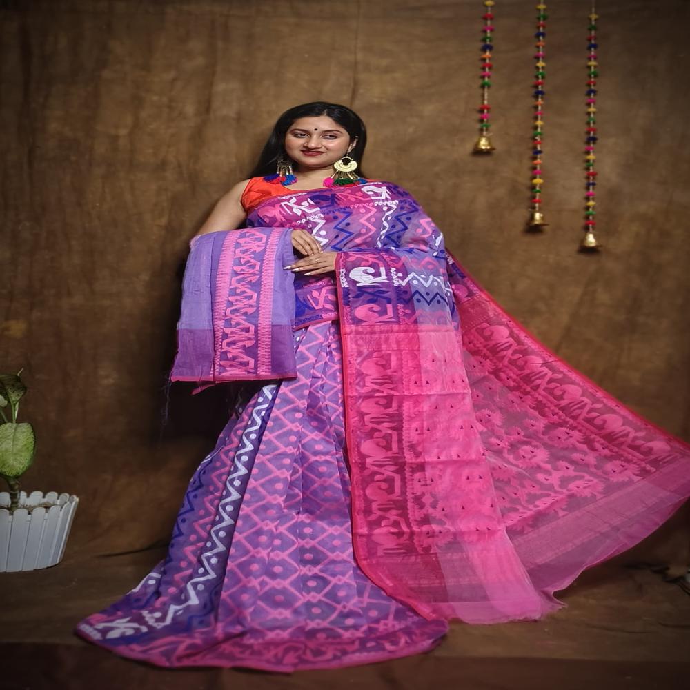 Cotton Jamdani Saree - Gender: Female