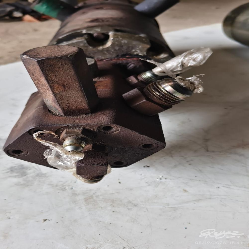 JLG 800AJ Emergency Motor / Auxiliary Pump Motor Assembly
