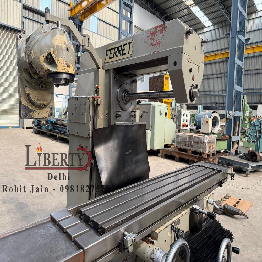 Ferret Italy 1500 mm x 300 mm Universal Milling Machine