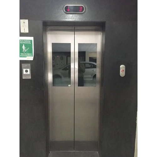 SS Half Vision Central Auto Door Elevator
