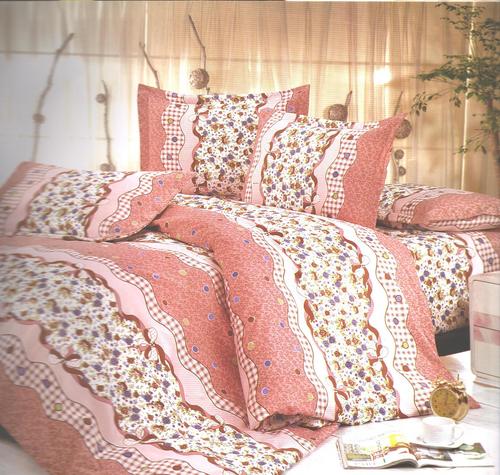 छोटी फ्लोरल प्रिंटेड बेडशीट