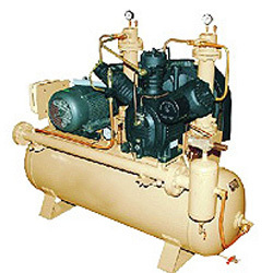 Blow Moulding Machine - Color: Black And Off White