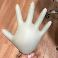 Disposable Nitrile Examination Gloves
