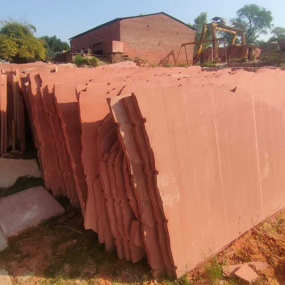Plain Red Stone Slab - Density: 2.8 Gram Per Cubic Centimeter(g/cm3)