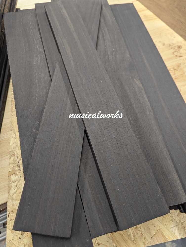 Guitar fraidboard
