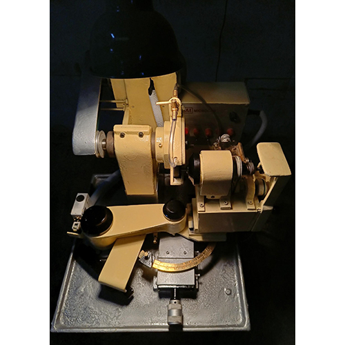 Wheel Cut Calibration And Cabochon Machine