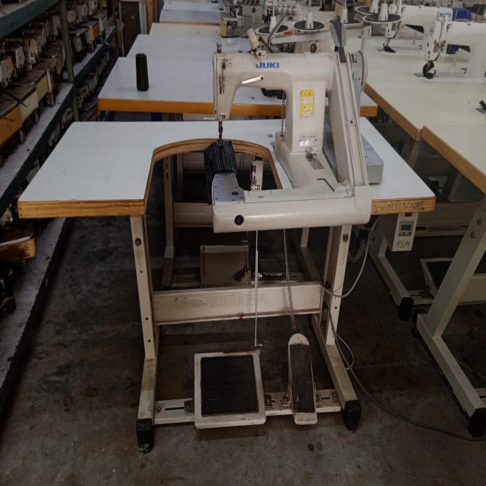 JUKI FEEDOFF THE ARM SEWING MACHINE