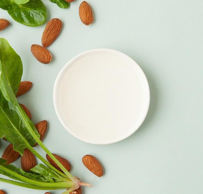 VITAMIN B-NIACINAMIDE