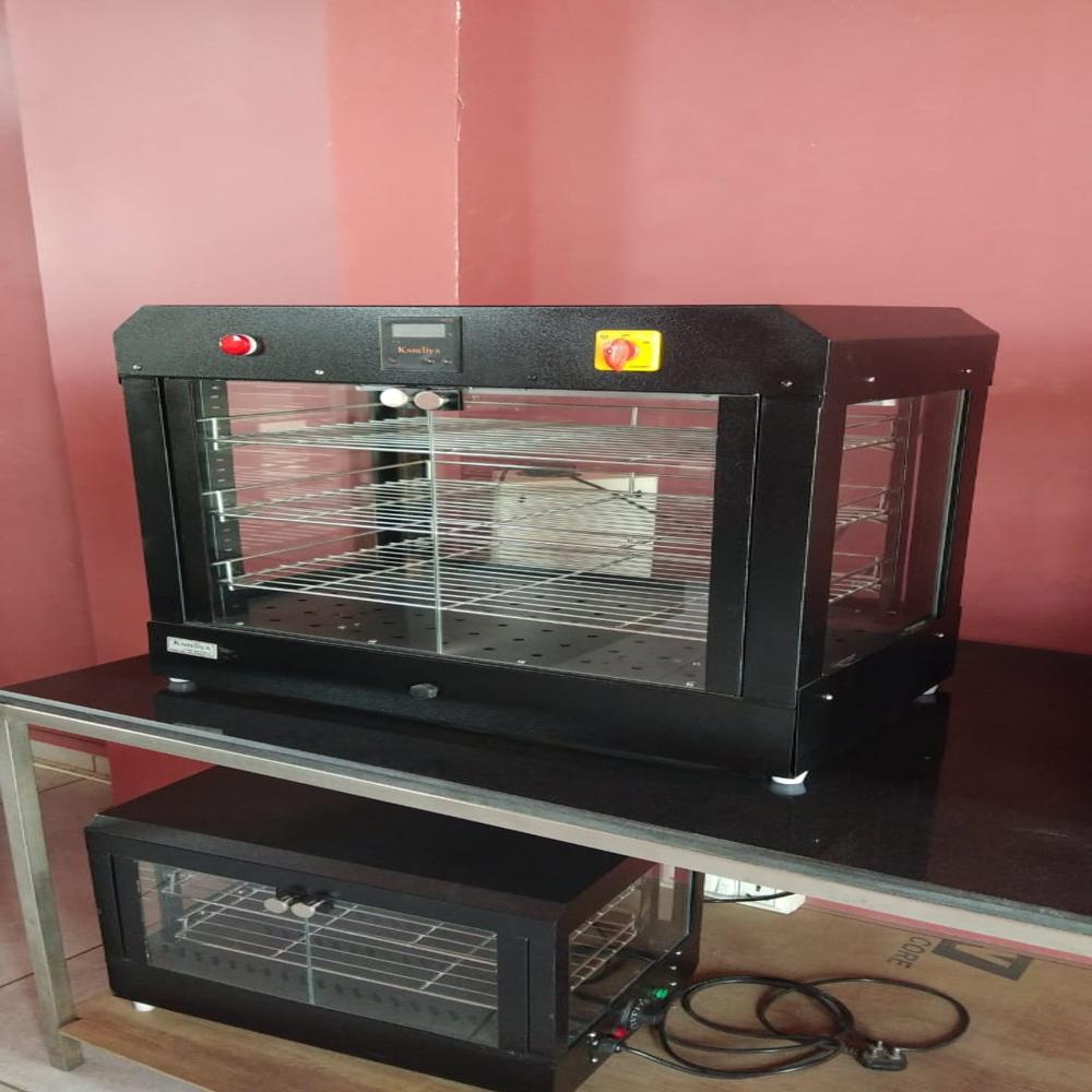 Horizontal Puff And Samosa And Kachori Warmer