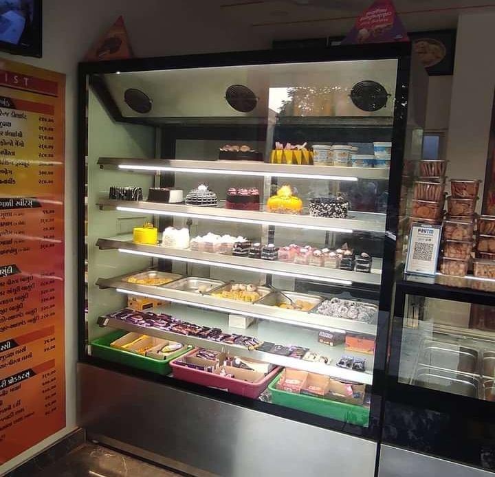 Pastry And Sweet Display Counter