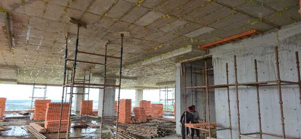 PLASTIC SLAB FORMWORK