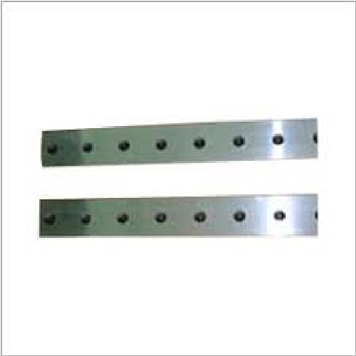 Granulator Blade - High Speed Steel, 400 Mm Length, Silver Color | Designed For Plastic Granules, High Quality Hardened And Tempered Finish