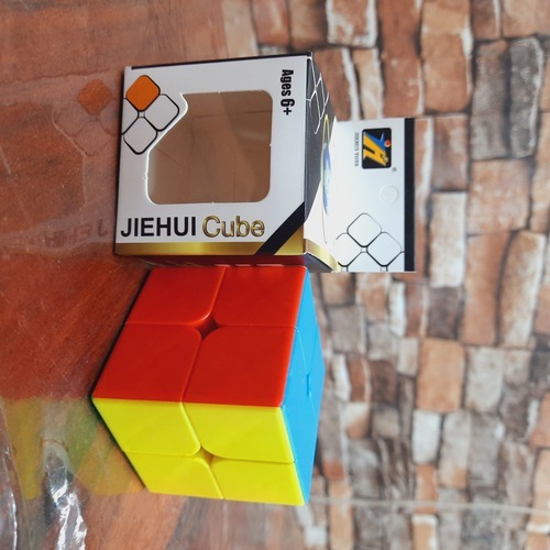 Plastic Speedo Cube Toy - Age Group: 5-12 Years