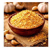 Dehydrated Garlic Flakes - 8-15 Mm Creamy White Flakes, 99% Purity, Pungent Aroma, Gluten & Nut Free