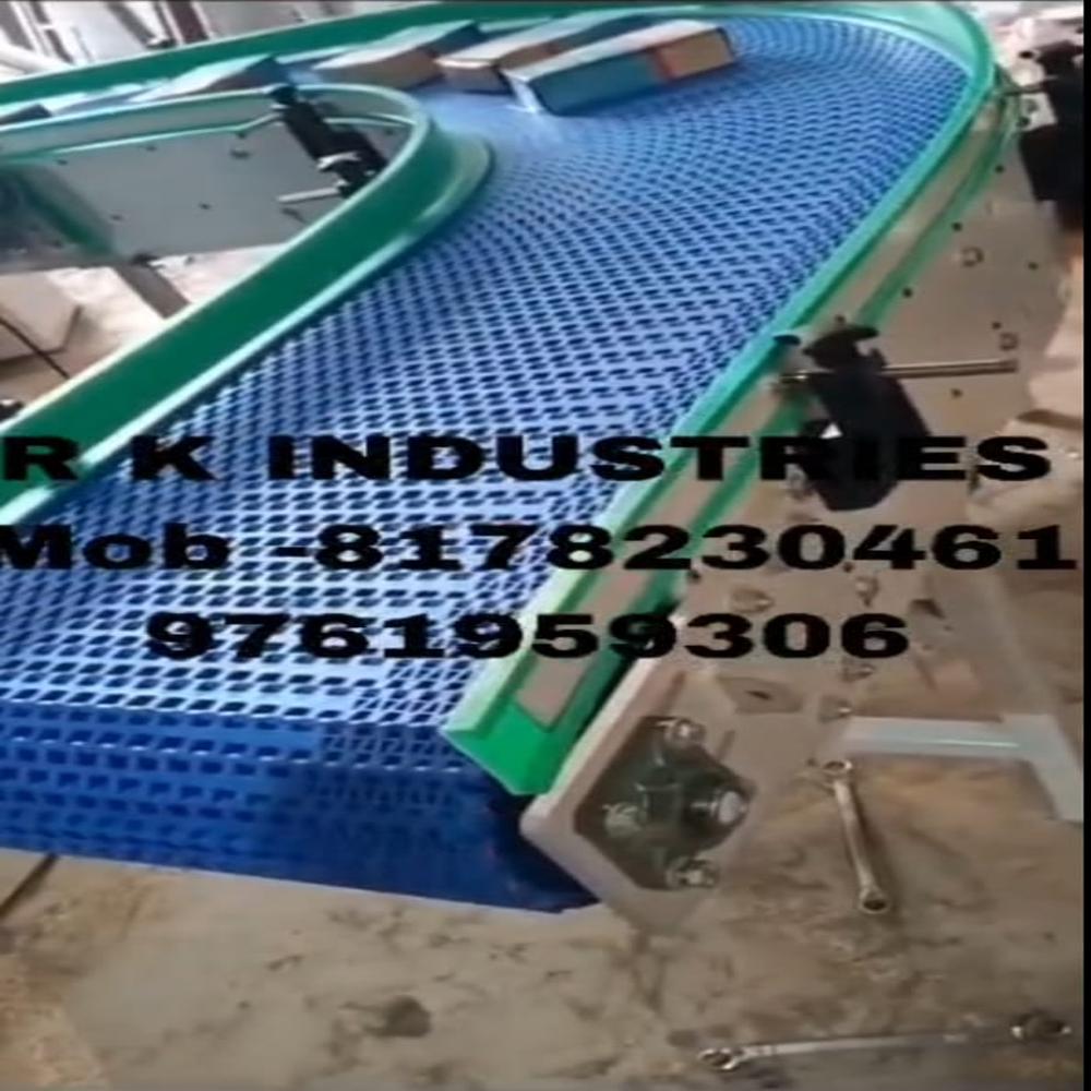 Slat Conveyor - Color: Silver